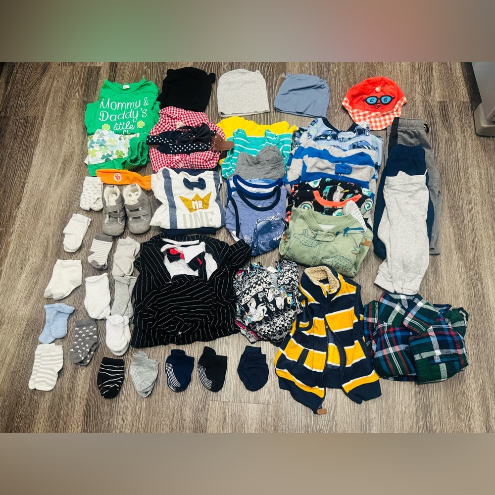 12 months Assorted Baby Boy Clothing Bundle